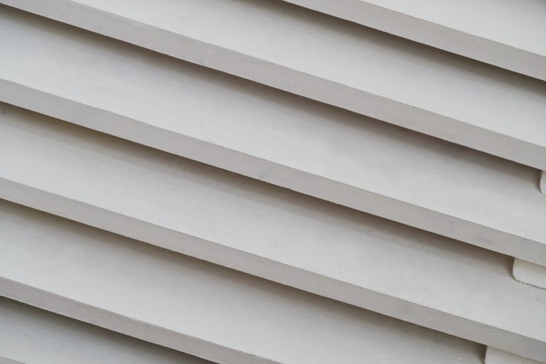 Commercial siding contractors in Naperville